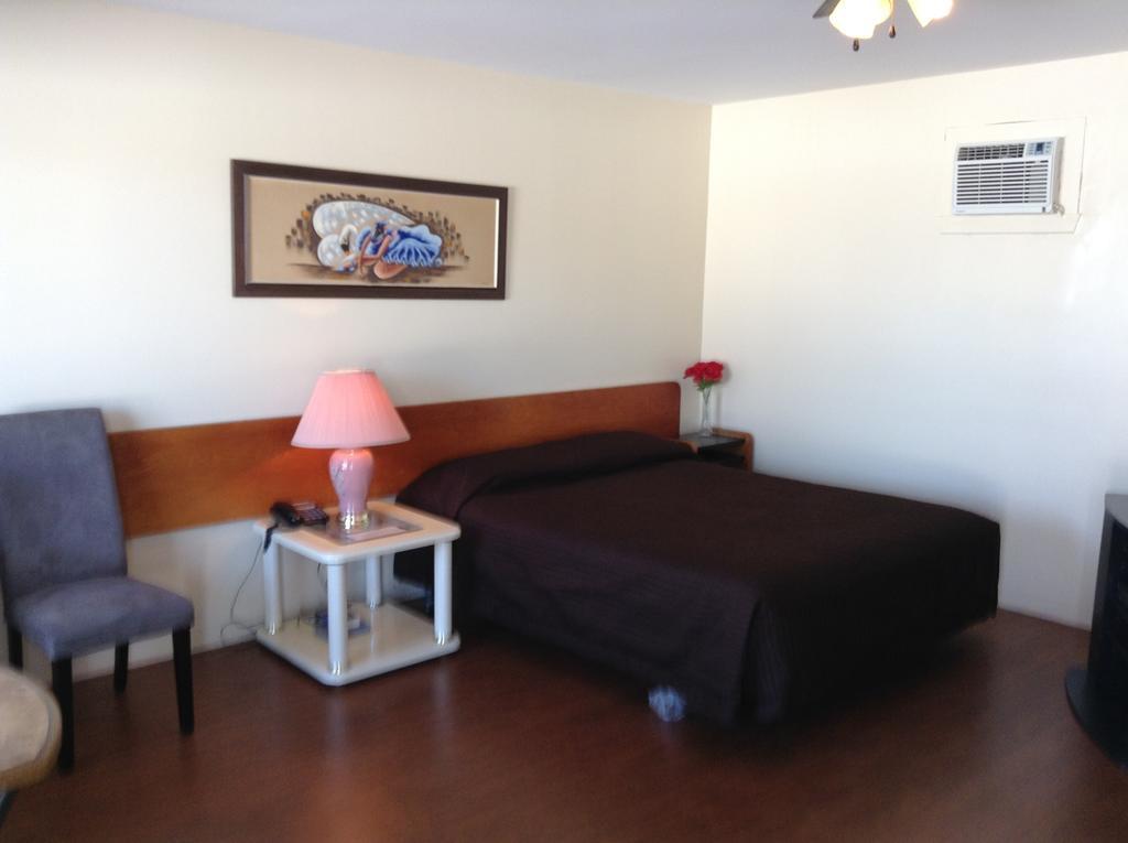 Motel Rive Du Lac Saint-Zotique Rom bilde