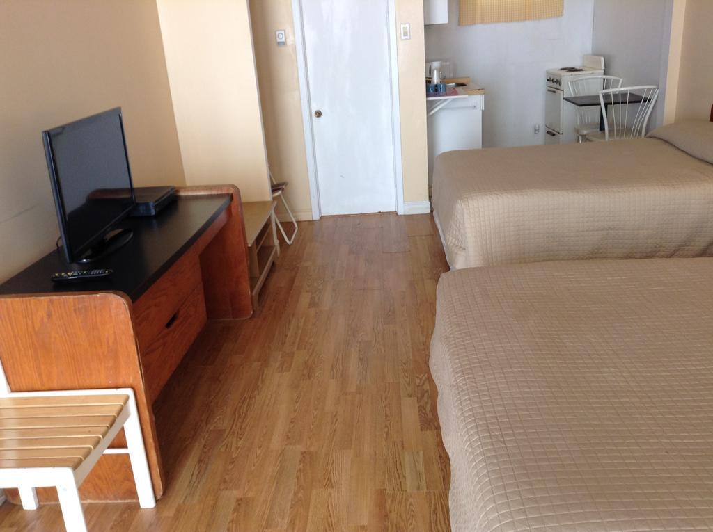 Motel Rive Du Lac Saint-Zotique Rom bilde